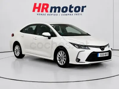Usado Toyota Corolla Eco 140 CV (102 kW) 2023 Blanco Berlina