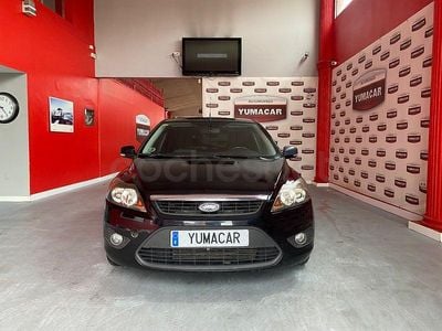 Usado Ford Focus Trend 109 CV (80 kW) 2010 Negro Berlina