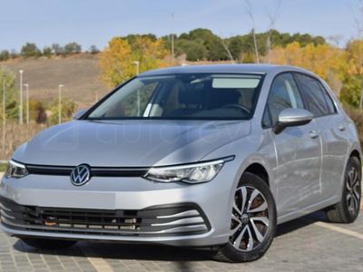 Brugt VW Golf VIII Life 130 HK (95 kW) 2021 Sølv Sedan
