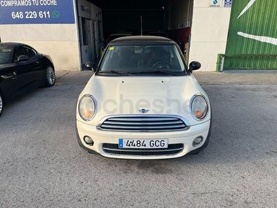 Usado Mini Cooper D 110 CV (80 kW) 2008 Beige Utilitario