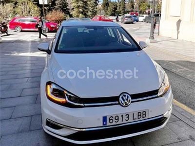 Usado VW Golf VII Advance 150 CV (110 kW) 2019 Blanco Berlina