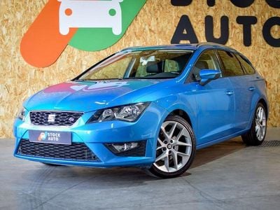Usado Seat Leon FR 150 HP (110 kW) 2014 Azul Carrinha