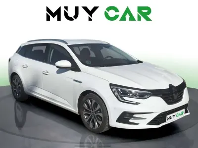 Usado Renault Mégane GrandTour Techno 140 CV (102 kW) 2023 Blanco Familiar