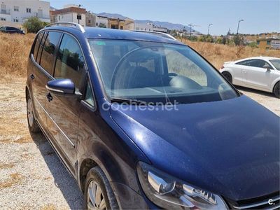 Azul Usado 2014 VW Touran Sport Monovolumen | 5300 €