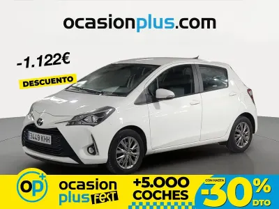 Käytetty Toyota Yaris Active 111 HP (81 kW) 2018 Valkoinen