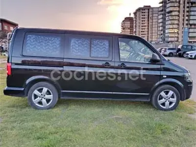 Usado VW Multivan Startline 140 CV (102 kW) 2010 Negro Monovolumen