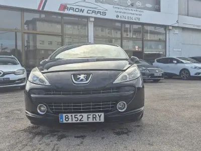 Begagnad Peugeot 207 CC 110 HK (80 kW) 2007 Svart Cab