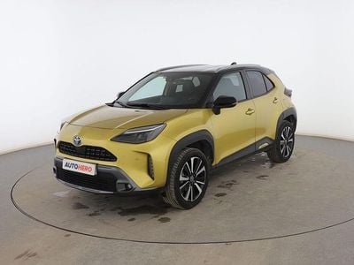 Amarillo Usado 2021 Toyota Yaris Cross Edition SUV | 23.999 € (Un poco caro)