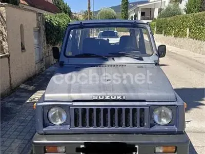 Usado Suzuki Jimny 80 CV (58 kW) 1998 Negro SUV