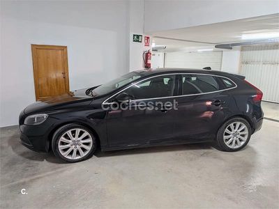 Usado Volvo V40 Momentum 115 CV (84 kW) 2014 Negro Berlina