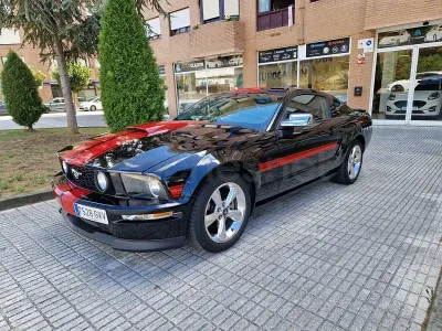 Usado Ford Mustang GT 418 CV (307 kW) 2015 Negro Coupe