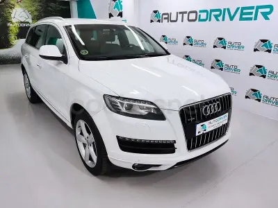 Begagnad Audi Q7 Ambition 204 HK (150 kW) 2014 Vit SUV