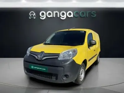 Usado Renault Kangoo 90 CV (66 kW) 2020 Amarillo Monovolumen