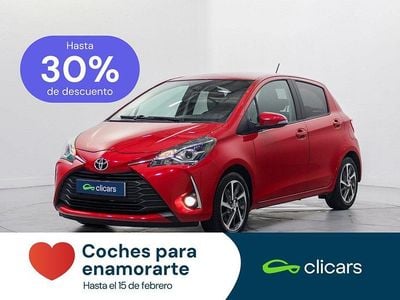 Usado Toyota Yaris Edition 111 CV (81 kW) 2020 Rojo Berlina