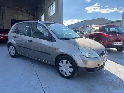 Occasion Ford Fiesta Ambiente 68 PK (50 kW) 2005 Beige Hatchback