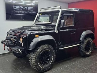 Usado Land Rover Defender 111 CV (81 kW) 1996 Negro SUV