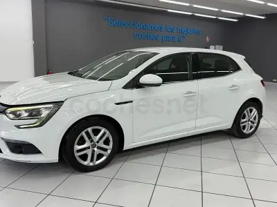 Usado Renault Mégane Business 115 CV (84 kW) 2020 Blanco Berlina