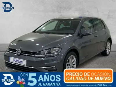 Usado VW Golf VII Advance 150 CV (110 kW) 2020 Gris / plata Berlina