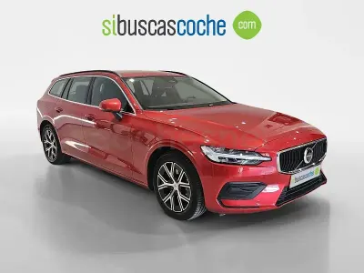 Usado Volvo V60 Core 197 CV (144 kW) 2025 Rojo Familiar