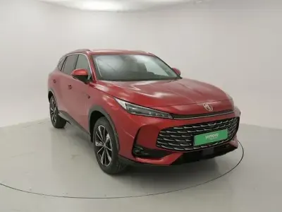 Nuevo MG HS Luxury 170 CV (125 kW) 2025 Rojo SUV