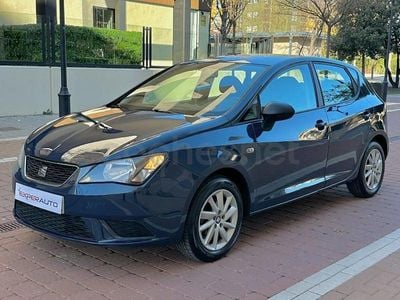 Usado Seat Ibiza Reference 75 CV (55 kW) 2016 Azul Berlina