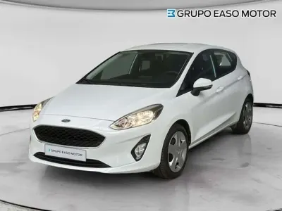 Usado Ford Fiesta Trend 101 CV (74 kW) 2019 Blanco Utilitario