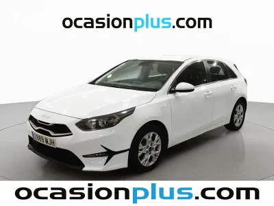 Usado Kia Ceed 136 CV (100 kW) 2023 Blanco Utilitario