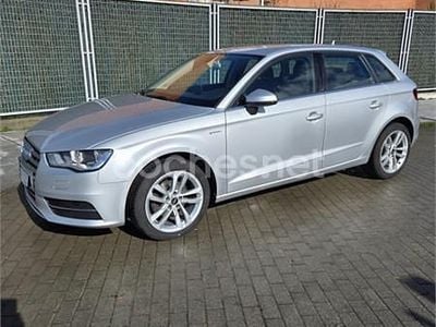 Usado Audi A3 110 CV (80 kW) 2015 Gris / plata Berlina