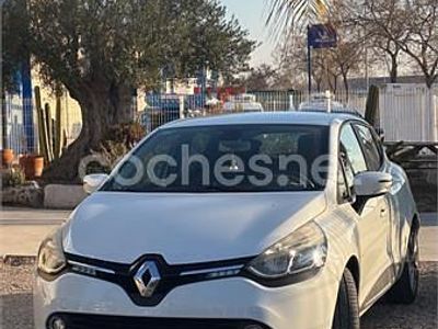 Usado Renault Clio IV Dynamique 90 CV (66 kW) 2015 Blanco Berlina