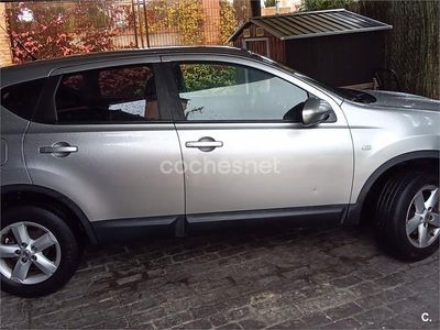 Usado Nissan Qashqai Acenta 140 CV (102 kW) 2007 Gris / plata SUV