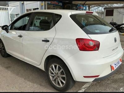 Usado Seat Ibiza I-Tech 70 CV (51 kW) 2013 Blanco Berlina