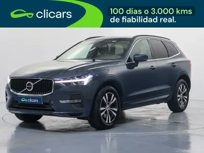 Usado Volvo XC60 Momentum 197 CV (144 kW) 2021 Azul SUV