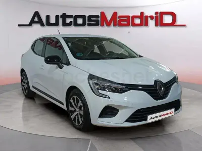 Käytetty Renault Clio V Equilibre 90 HP (66 kW) 2022 Valkoinen Sedan