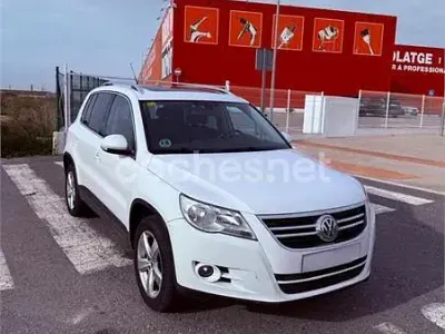 Używany VW Tiguan Sport 140 KM (102 kW) 2011 Biały SUV