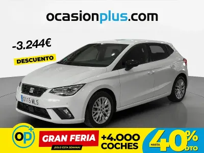 Usado Seat Ibiza FR 110 CV (80 kW) 2023 Blanco Utilitario