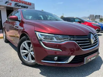 Usado Renault Talisman Life 110 CV (80 kW) 2016 Granate Familiar