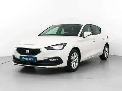 Usado Seat Leon Style 115 CV (84 kW) 2021 Blanco Berlina