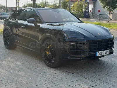 Usado Porsche Cayenne Turbo E-Hybrid 739 CV (543 kW) 2025 Negro SUV