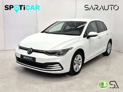 Usado VW Golf VIII Life 116 CV (85 kW) 2023 Blanco Utilitario