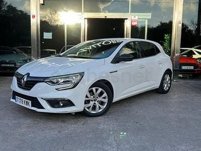 Usado Renault Mégane IV Bose Edition 140 CV (102 kW) 2019 Blanco Berlina