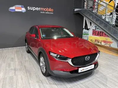 Usado Mazda CX-30 122 CV (89 kW) 2022 Rojo SUV