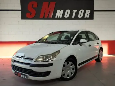Usado Citroën C4 110 CV (80 kW) 2006 Blanco Berlina