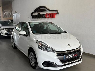 Usado Peugeot 208 Active 100 CV (73 kW) 2019 Blanco Utilitario