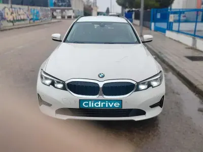 Usado BMW 318 150 CV (110 kW) 2020 Blanco Familiar