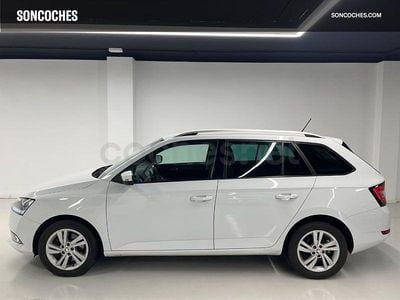 Usado Skoda Fabia Ambition 110 CV (80 kW) 2020 Blanco Familiar