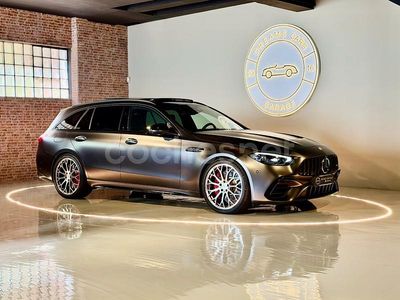 Usado Mercedes C63S AMG 680 CV (500 kW) 2023 Gris / plata Familiar
