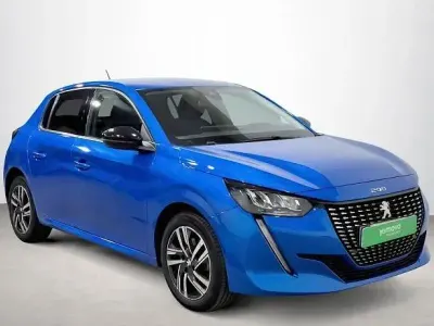 Usado Peugeot 208 Allure 100 CV (73 kW) 2023 Utilitario