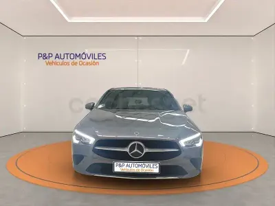 Usado Mercedes CLA220 Shooting Brake 190 CV (139 kW) 2021 Gris / plata Familiar