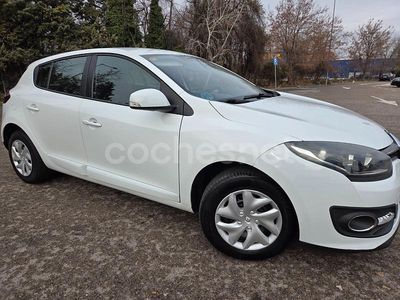 Blanco Usado 2015 Renault Mégane Intens Berlina | 7700 € (Precio justo)