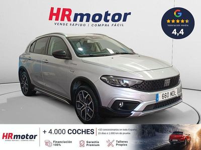 Usado Fiat Tipo Cross 131 CV (96 kW) 2023 Blanco Berlina